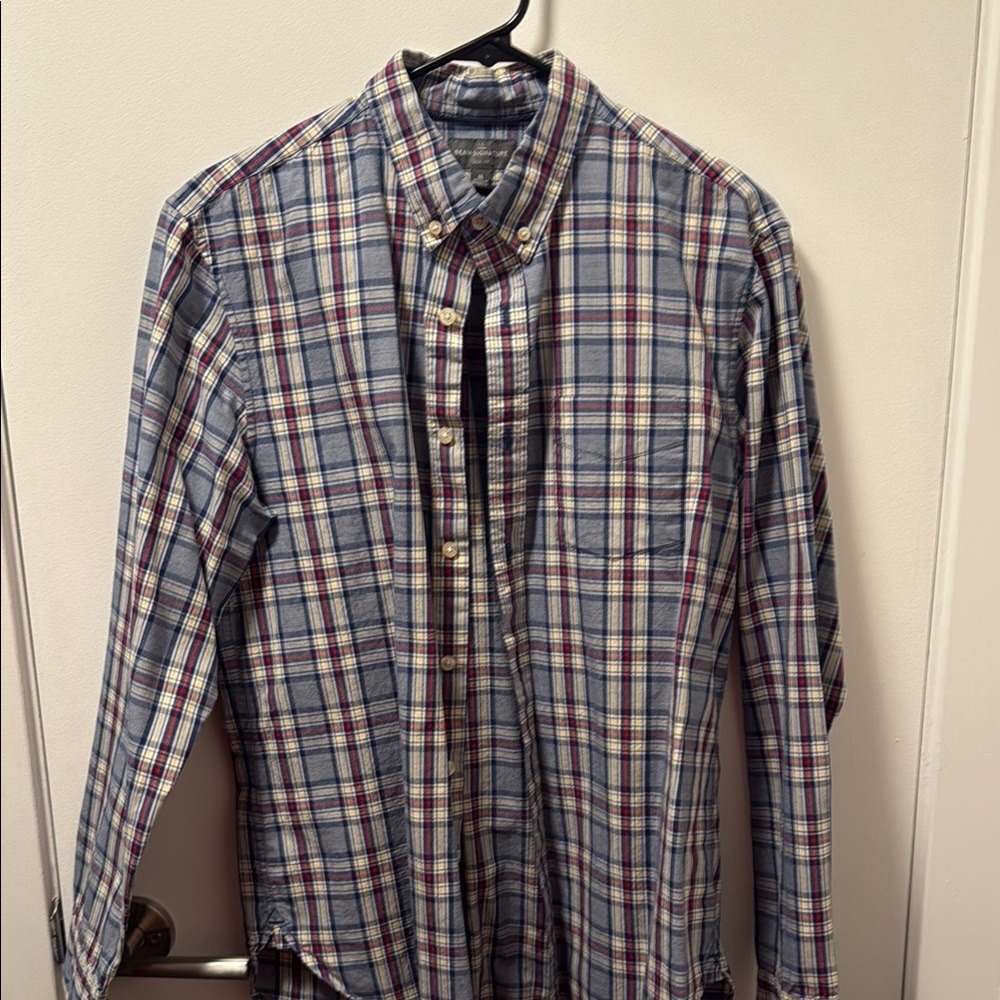 L.L. Bean Blue and Red Casual Button Down Shirt